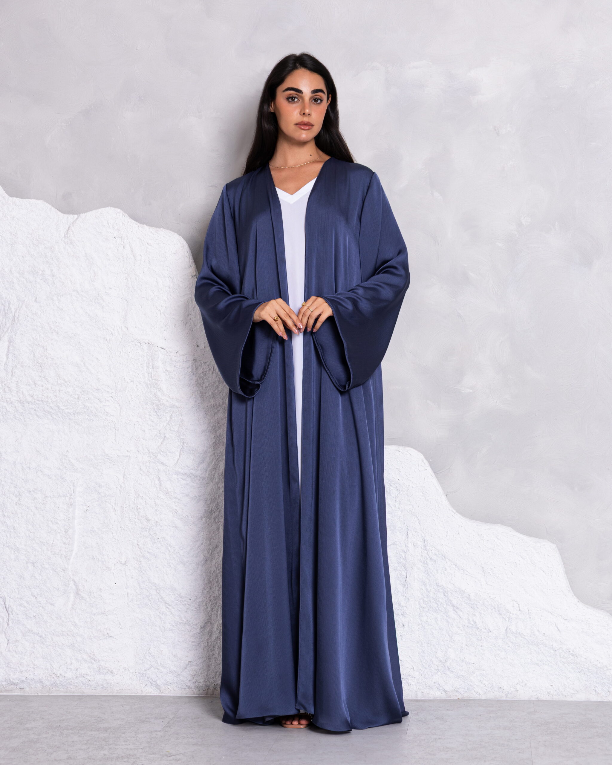 402A1187 Layan - Image 1